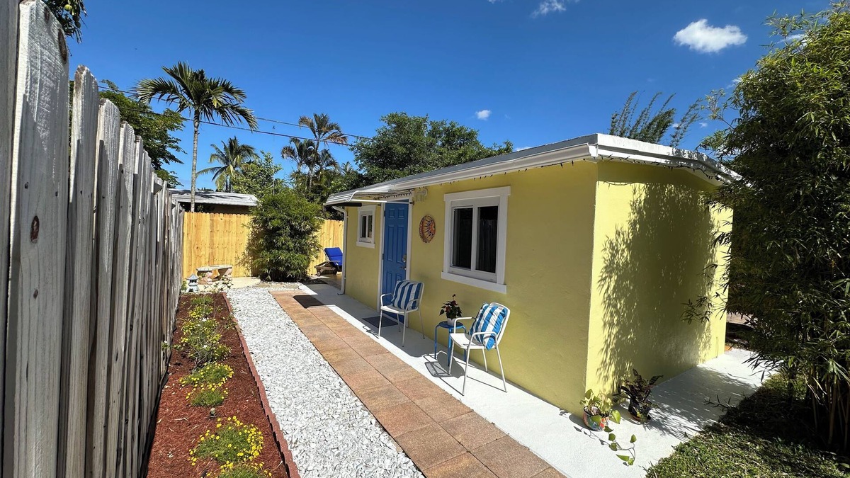 River Run Cottage | Paradise Suite