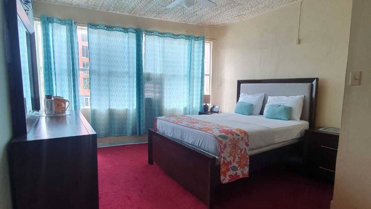 Great Mountain Hotel | Paradise Suites Hotel