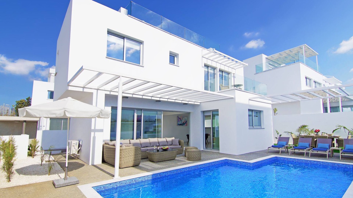 Ayia Napa Apartment | PARADISIA VILLA - Walking Distance to Ayia Napa Center