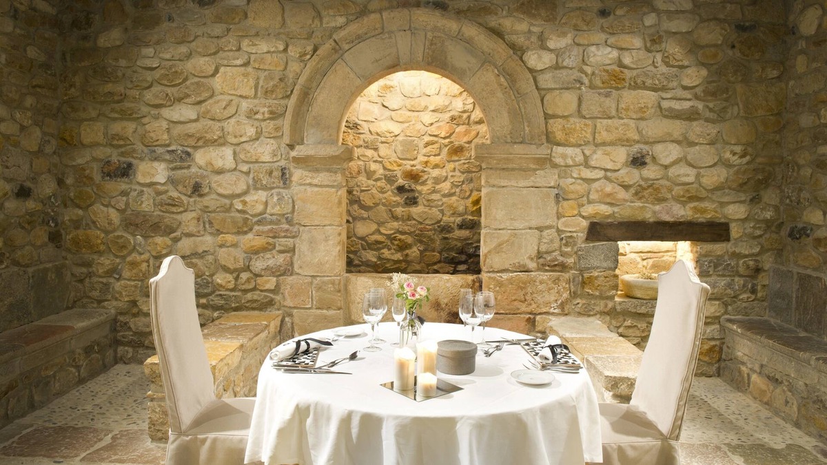 San Juan de Parres Hotel | Parador De Cangas De Onis