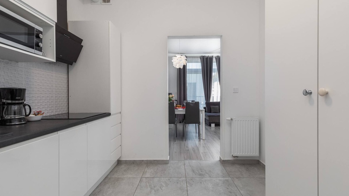 Lukecin Apartment | Paraiso A5 | Elegant Studio | Balcony | Pool