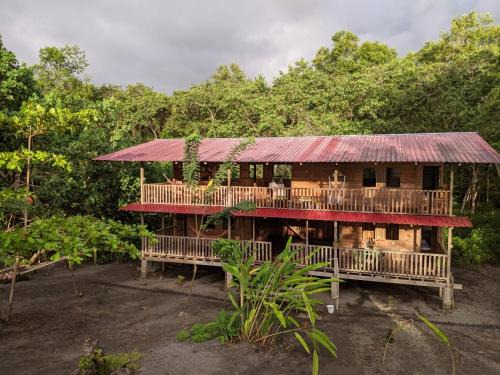 Bahia Solano Hotel | Paraiso Escondido