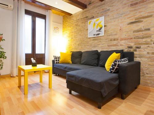 El Poble-sec Apartment | Parallel - Family Flat 2 rooms