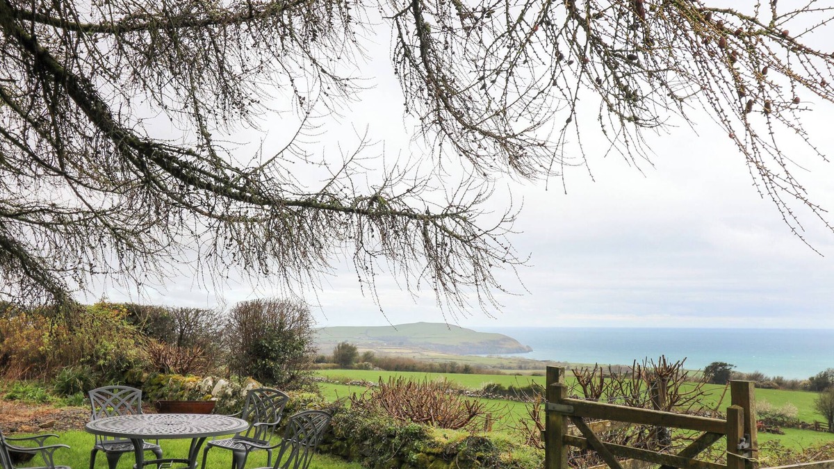Newport House | PARC Y MARRIAGE, pet friendly in Newport, Pembrokeshire
