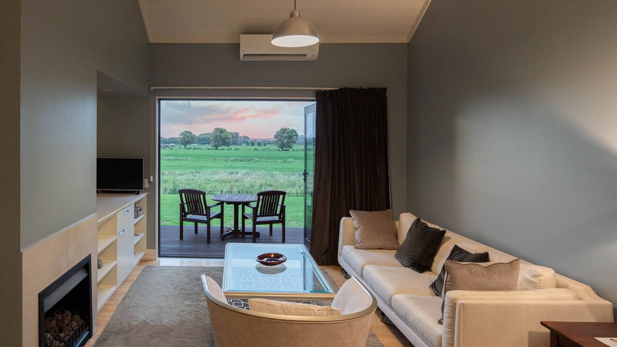 Martinborough Apartment | Parehua Resort