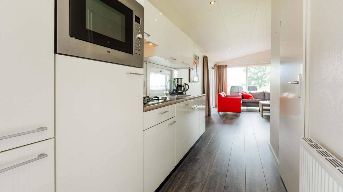Veen Ski Chalet | ✓ Parel at Recreatiepark het Esmeer ✓ Holiday home for 5 persons ✓ Located in Aalst (Gelderland) ✓ Waterside holiday park ✓ Book directly through the park