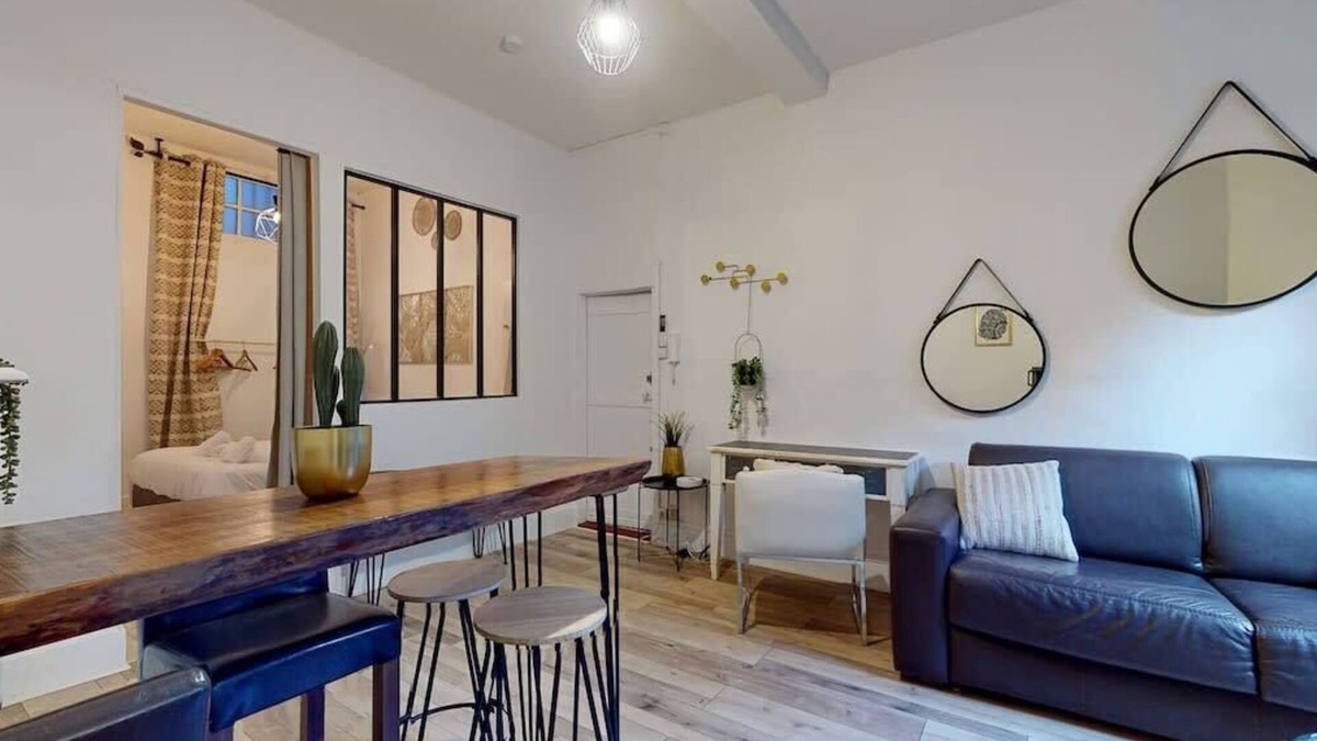 Toulouse City-Centre Apartment | Parga 2 · Terrasse/Clim - Capitole - Bord Garonne