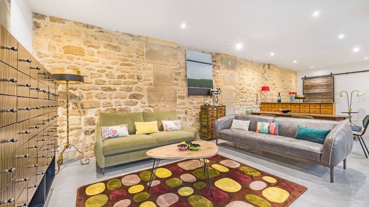 Quartier de la Folie-Mericourt Apartment | Paridily Circus, 2BR/2BA, 6 people