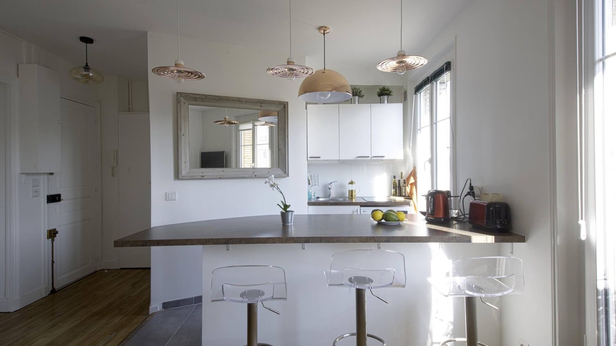 Plaisance Apartment | Paris 14eme - Very beautiful newly decorated designer apartment.