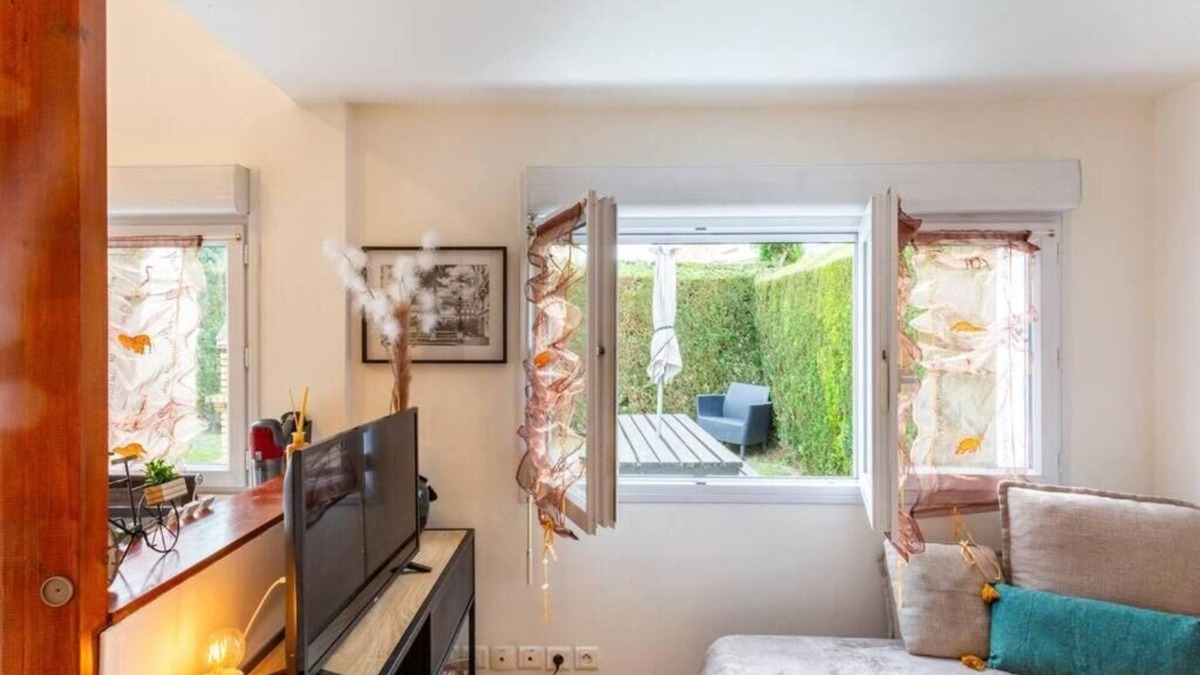 Saint-Michel-sur-Orge Apartment | Paris Centre 25 MIN Porte A Porte ! Studio 26m2 Tout Équipé Avec Jardin Privatif