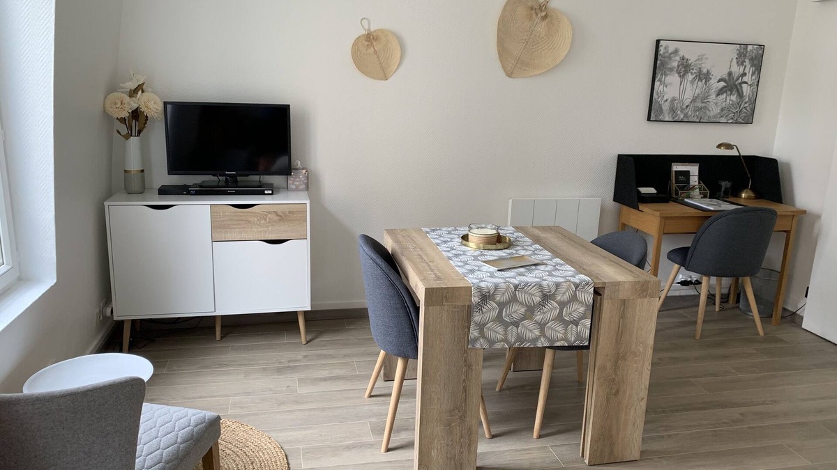 Charenton-le-Pont Apartment | Paris Charenton Warm and functional accommodation