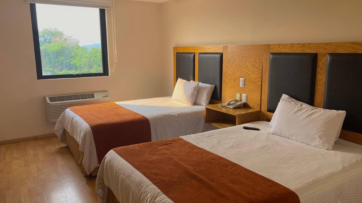 Poza Rica Hotel | Paris FC Express