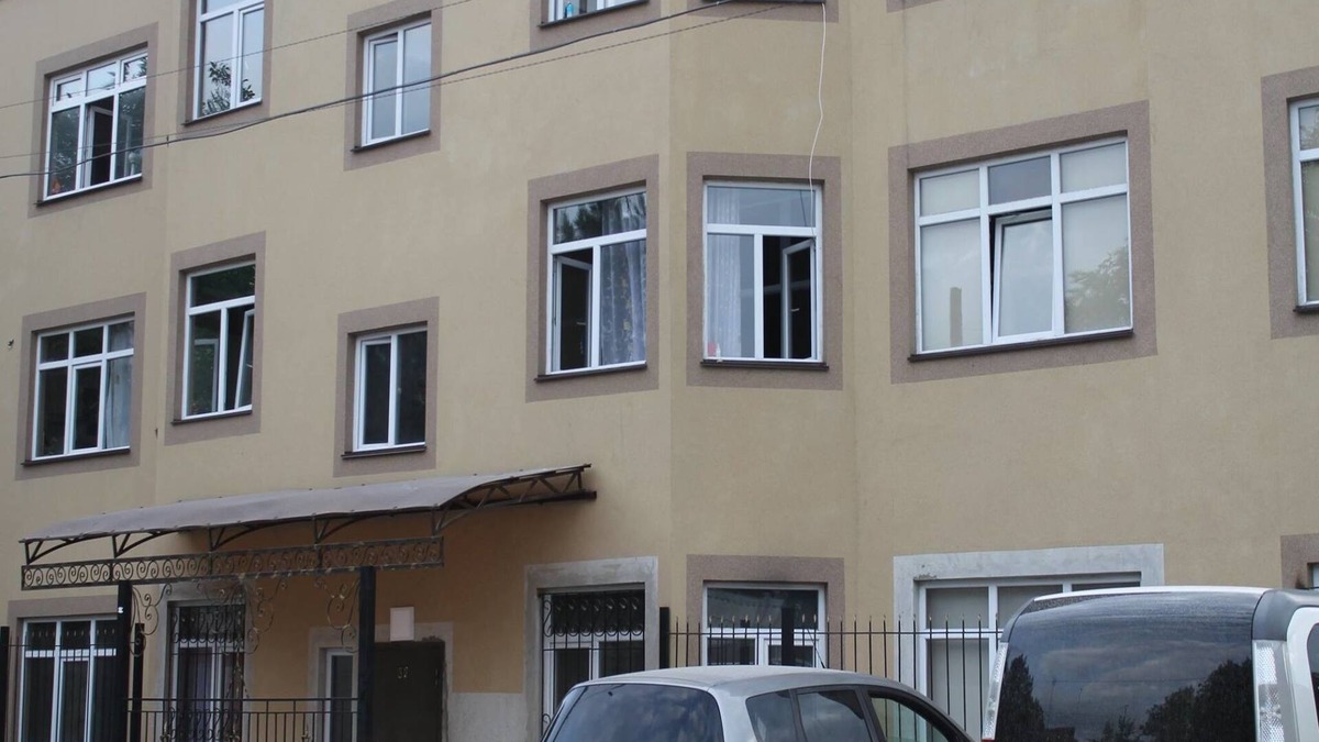 Bishkek Apartment | Paris Mini Studio Apartment