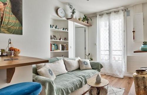 Quartier de Rochechouart Apartment | Paris9