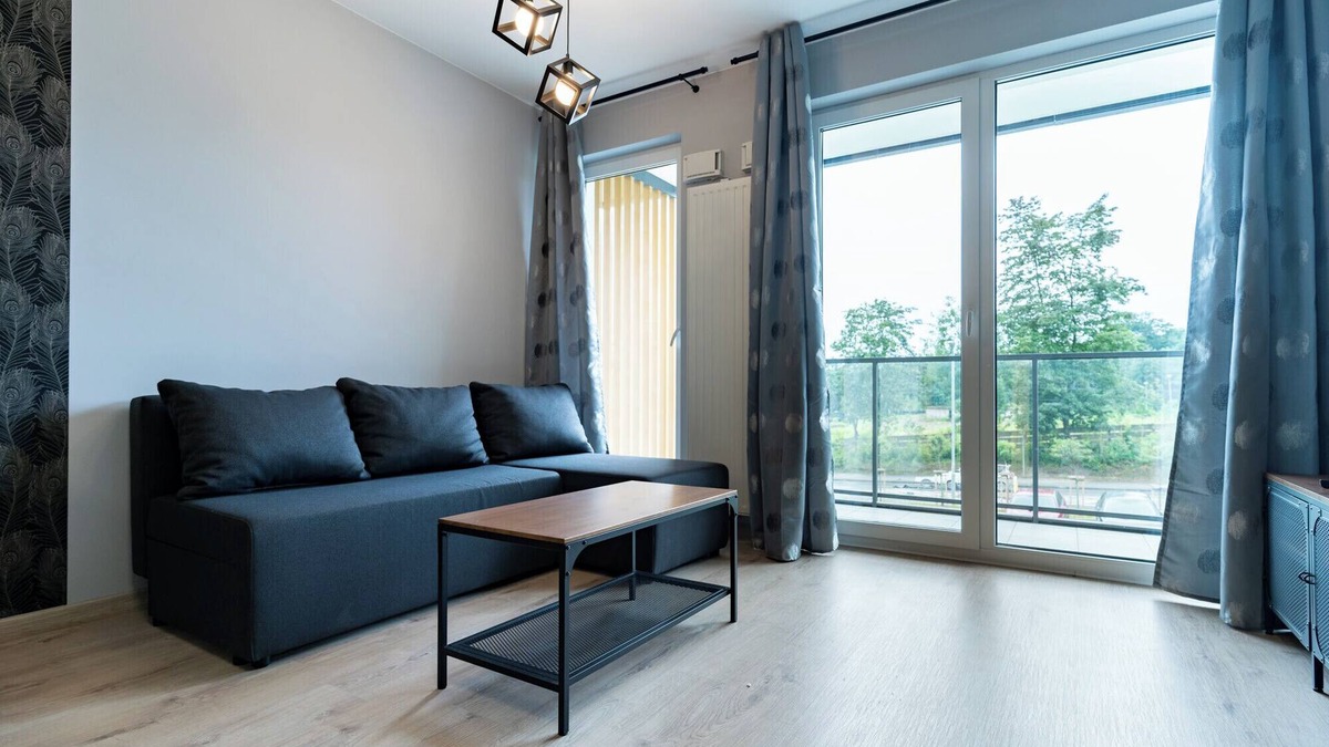 Bytkow Apartment | Park Śląski Chic Studio