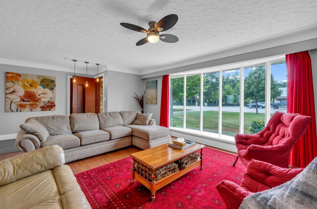 Leamington Apartment | Park Bungalow #4 - Seacliff Beach Suites