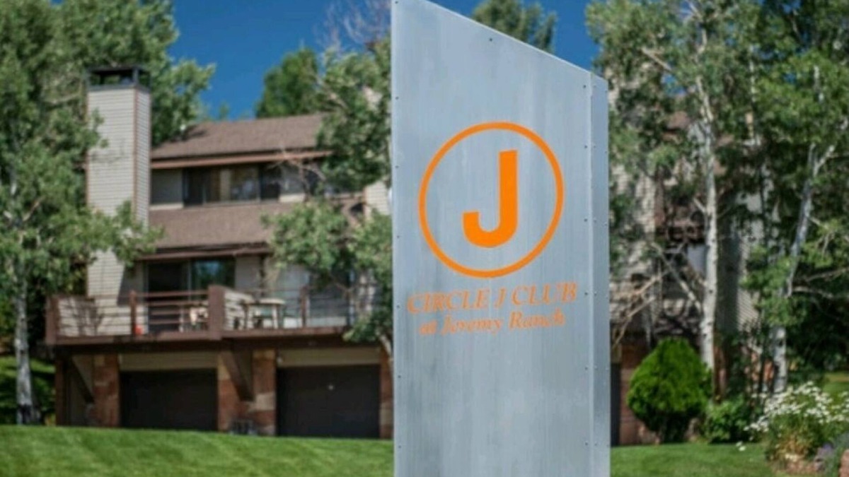 Summit Park Condo | Park city Budget beauty