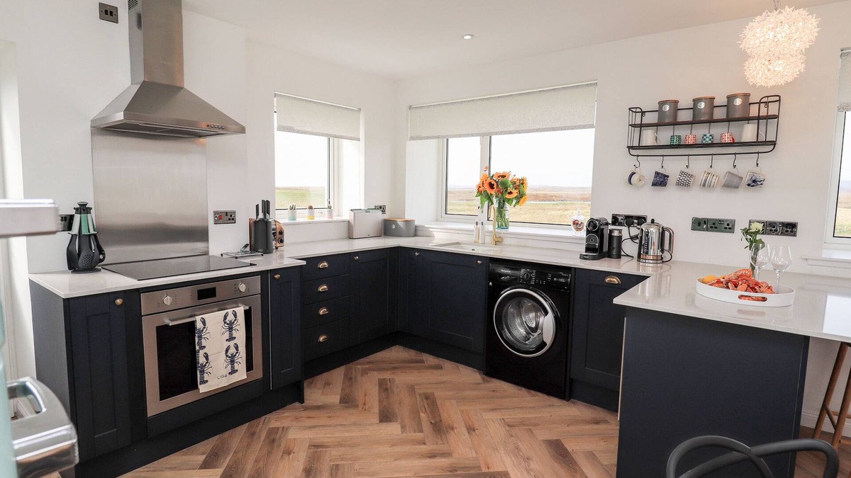 Baleshare Cottage | Park Cottage