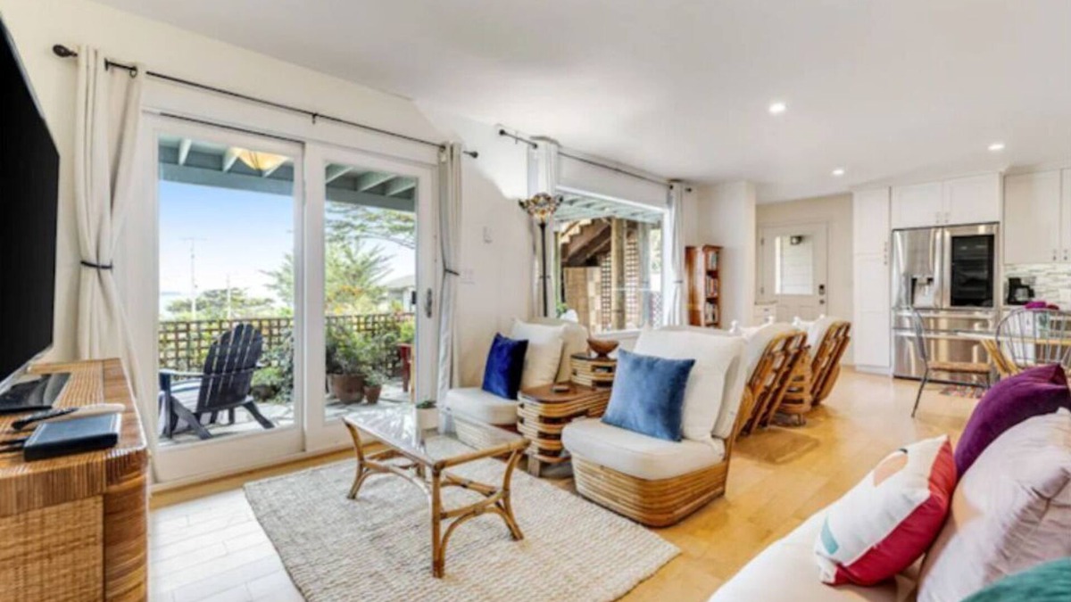 Bodega Bay House | Park & Harbor Views, Spa, Fire Pit & Ocean Access