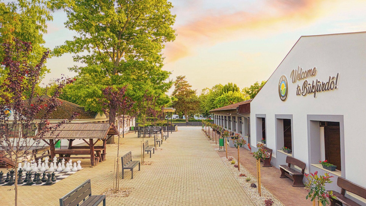 Bukfurdo Hotel | Park Hotel Bükfürdő