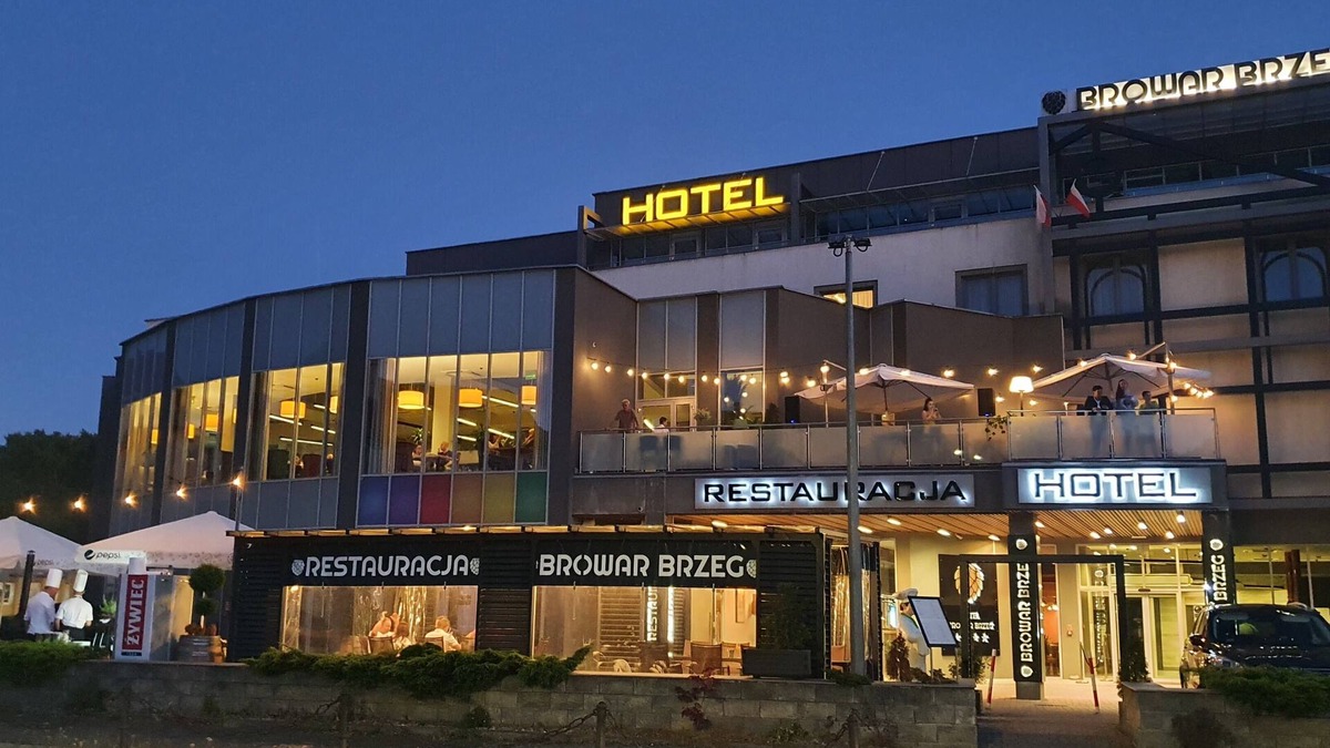 Brzeg Hotel | Park Hotel Brzeg