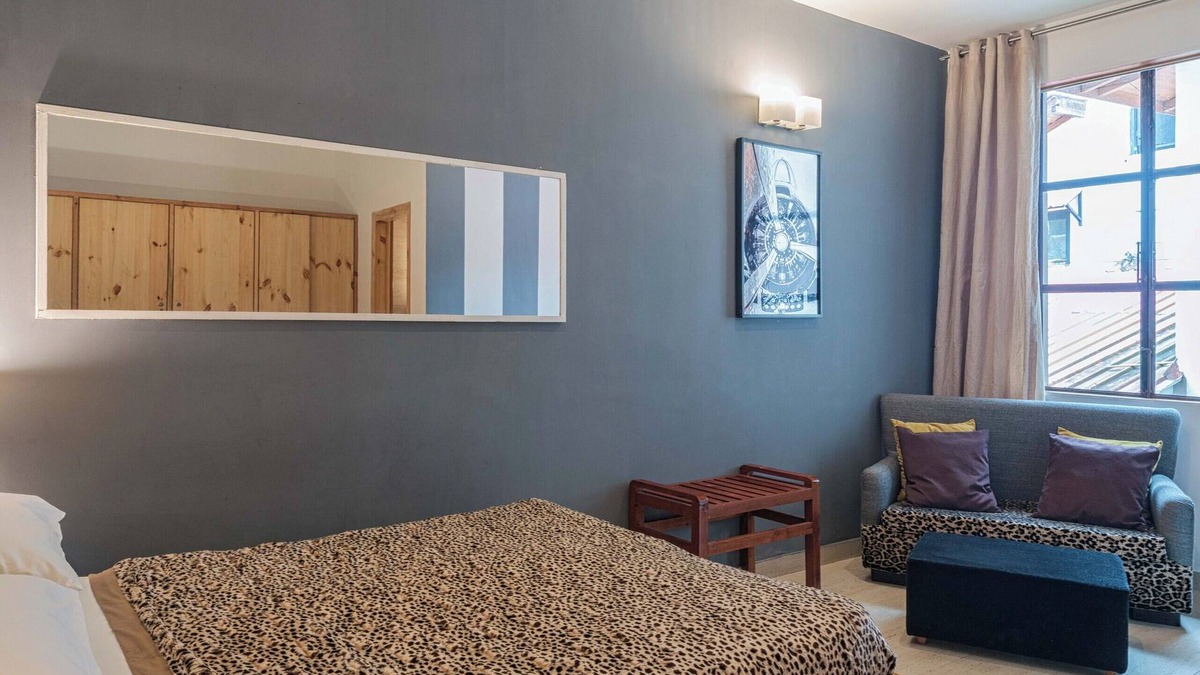 Bhimtal Villa | Park Valley by Ebony Stays – Spacious 6BHK Villa in Bhimtal with Garden Views
