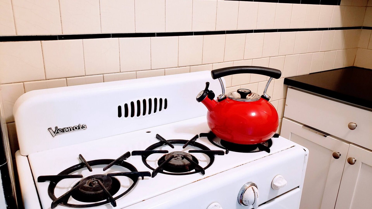 West End Apartment | Park View Apt 1/1 with Parking