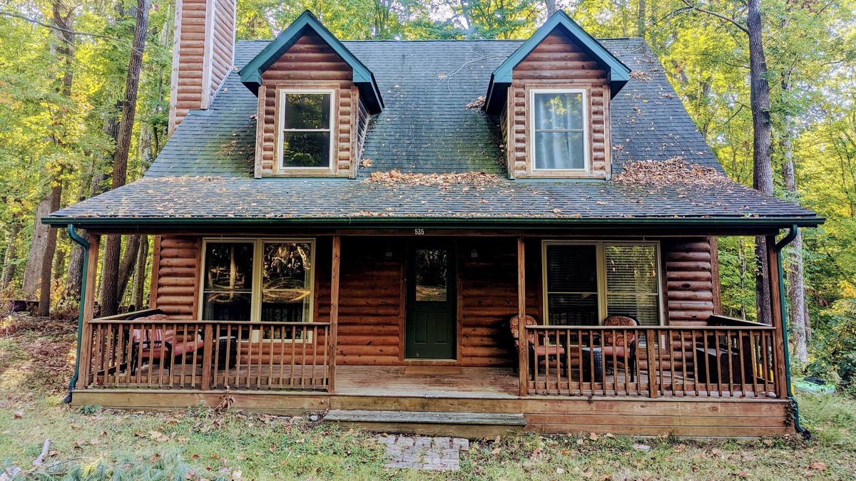 Bellmore Cabin | Parke County cabin -- beautiful, peaceful setting at Raccoon Lake