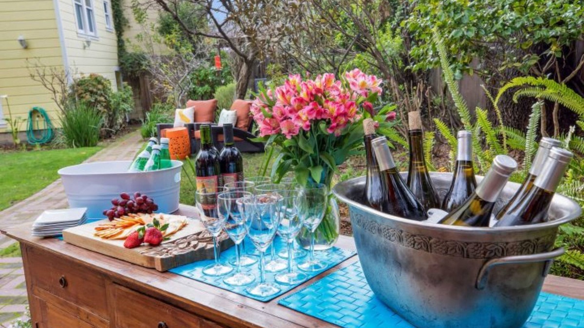 Castro District Bed & Breakfast | Parker Guest House San Francisco