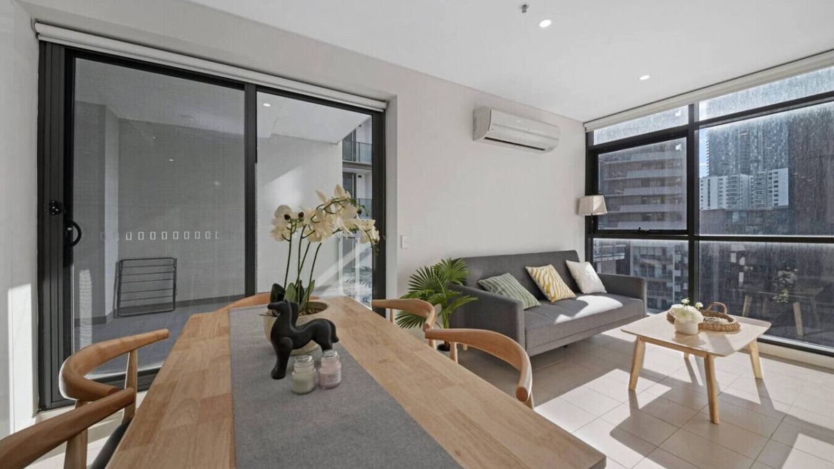 Harris Park Apartment | Parkes Street Convenient Two-Bedroom