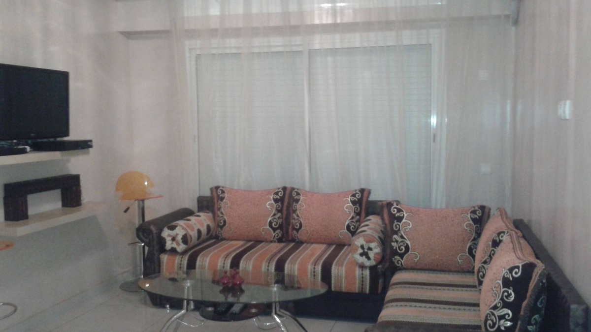 Casablanca City Center Apartment | Parking soussol, wifi, air conditionné Ch/Fr, très calme, supérette BIM en bas