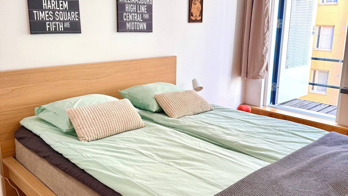 Kamppi Apartment | Parkside Suite w. Balcony in the heart of Helsinki