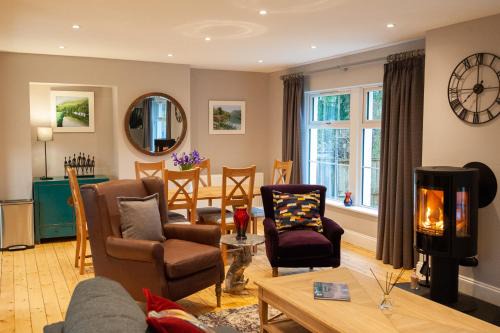 Scaniport House | Parkside, The Loch Ness Cottage Collection