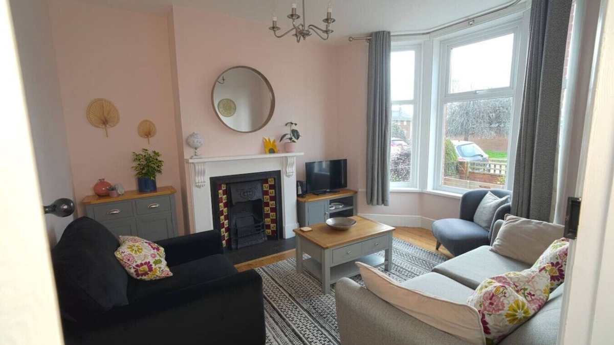 Exeter House | Parkside View, Exeter