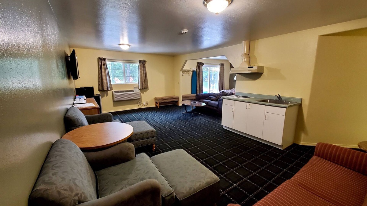 West Eugene Hotel | Parkway Inn Eugene