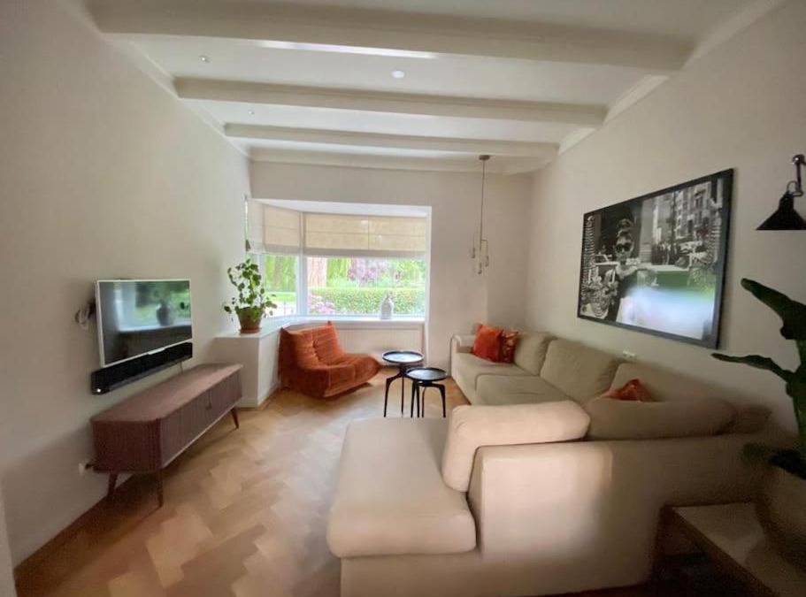 Leeuwarden Apartment | Parkzicht