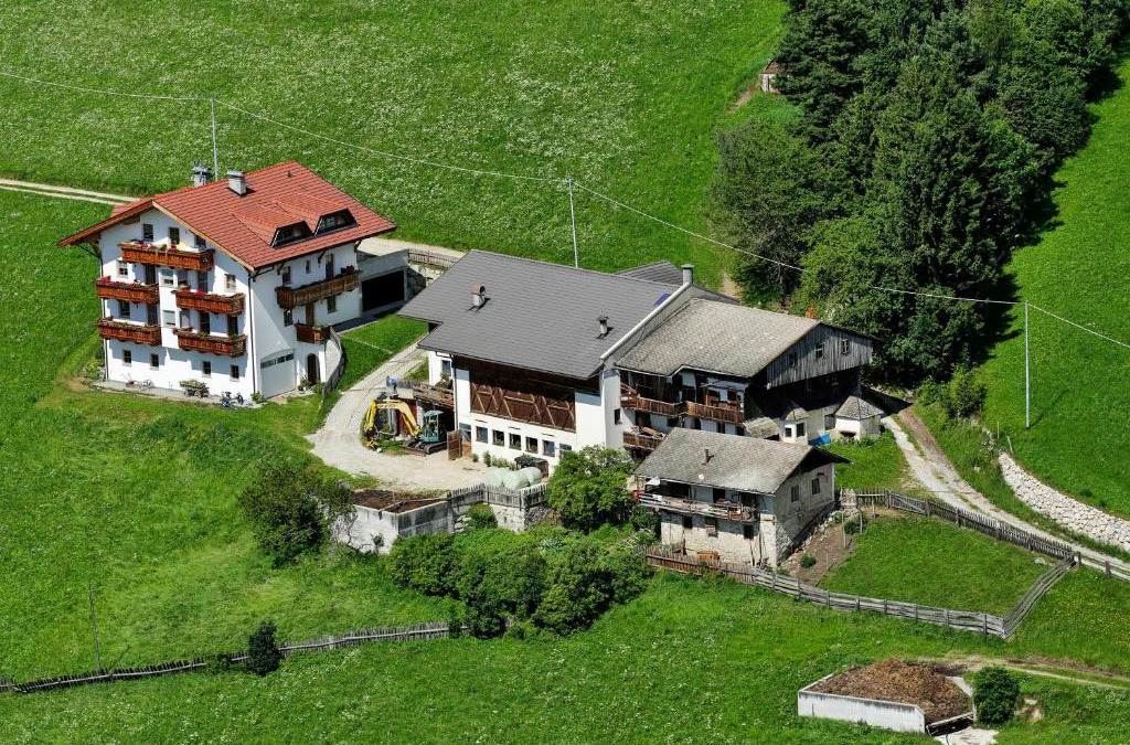 Spinga Apartment | Parleitnerhof Ferienwohnung Abendrot