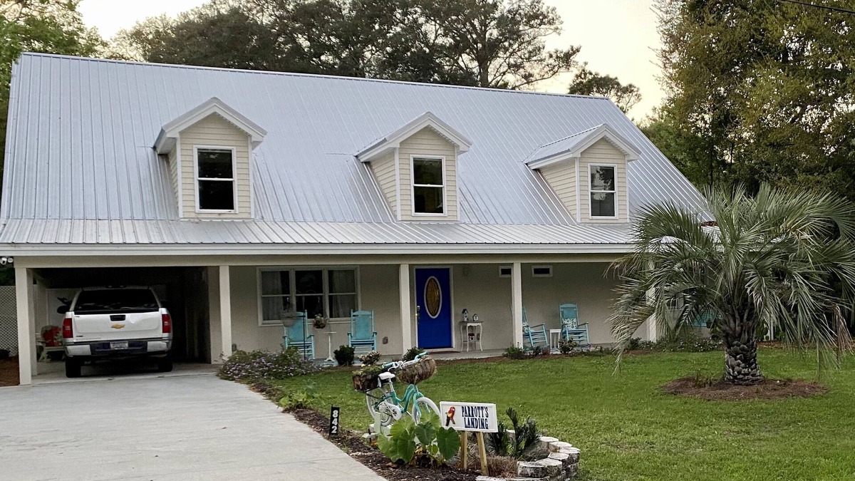 Jekyll Island House | Parrott’s Landing: Be at Home By the Sea, Relaxing with Family and Friends