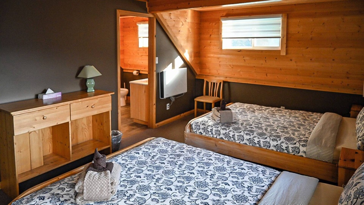Parson Bed & Breakfast | Parson Lodge #1 - The Swan Room
