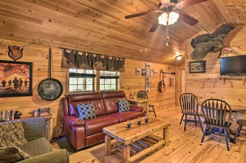 St George House | Parsons Semper Fi Cabin with Fire Pit!