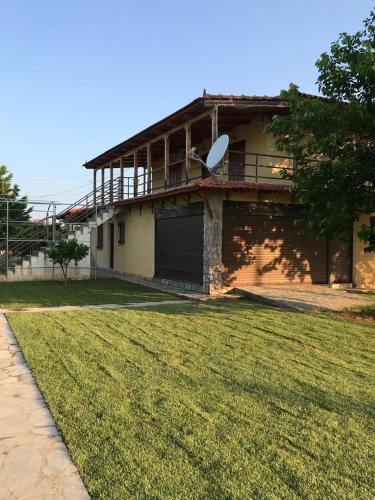 Dirfys-Messapia House | Part of a Villa near the beach with private entrance