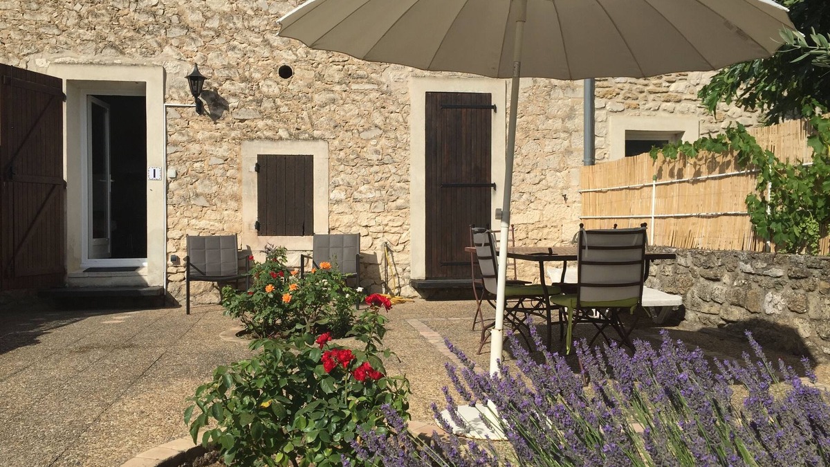 Maubec House | Part of Résidence Lou Boulidou, former vineyard, now unique vacation rentals.