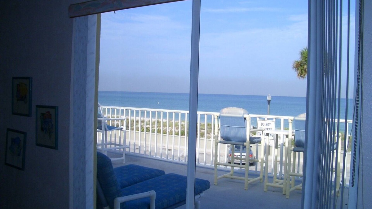 Pass-a-Grille Historic District Apartment | Pass-a-Grille Beach Condo