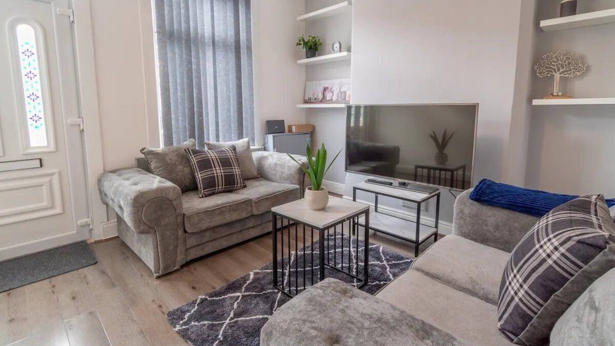 Sneinton House | Pass the Keys | Beautiful Home near City Centre
