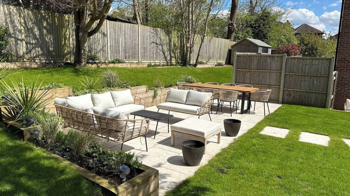Chesham House | Pass the Keys | Bright, Modern - Lovely Garden