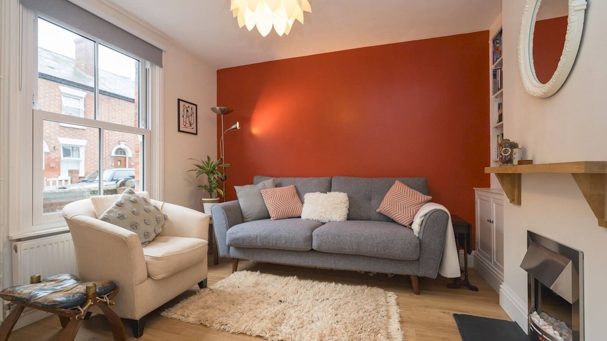 Shrewsbury House | Pass the Keys | Colourful, homely 2 bed terrace