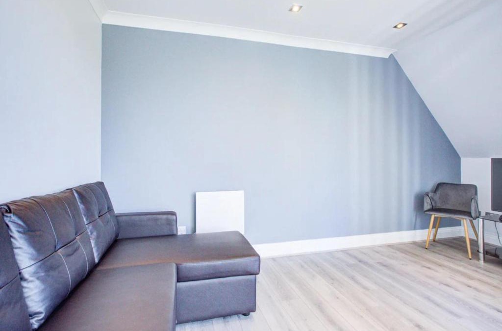 Crays Hill Apartment | Pass the Keys Cosy and comfortable flat