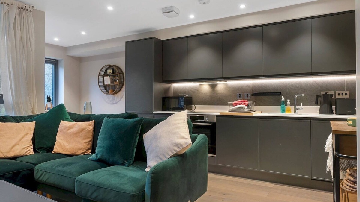 Backbarrow Apartment | Pass the Keys | Exceptional 3 Bedroom River View Apartment