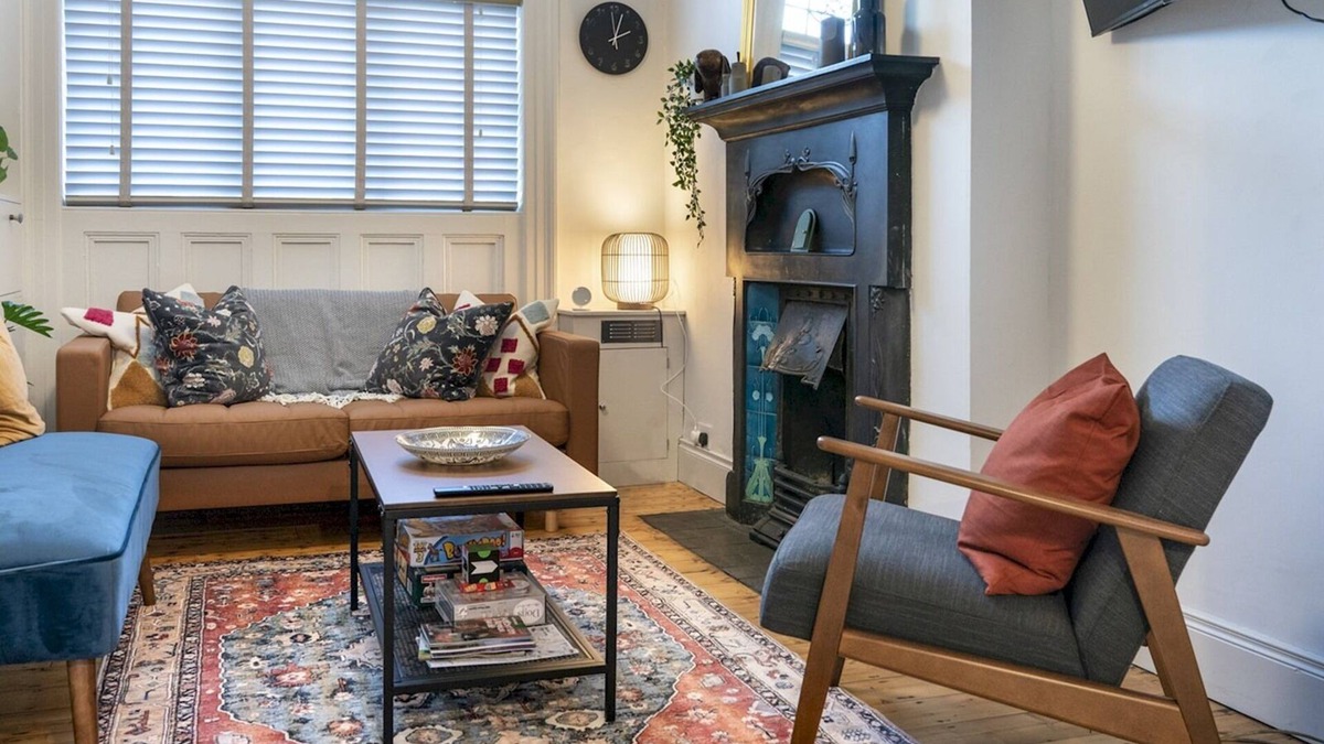 Belfast City Centre House | Pass the Keys | Exquisite 3 Floor Townhouse Perfect Location
