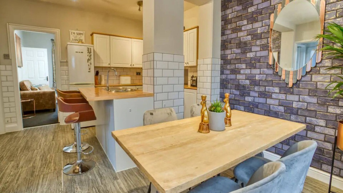 Aubourn House | Pass the Keys | Large Family House near Lincoln